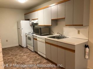 115 E Chestnut St APT 11B, Nazareth, PA 18064