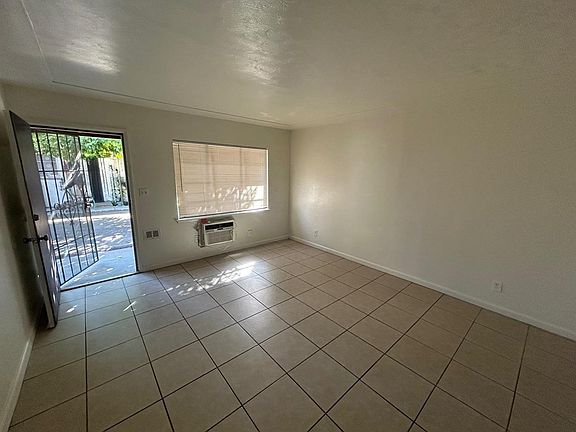 5th image of 2216 N 1st St