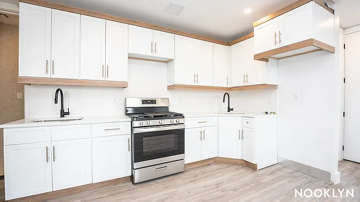 Rented by Nooklyn NYC LLC | media 20