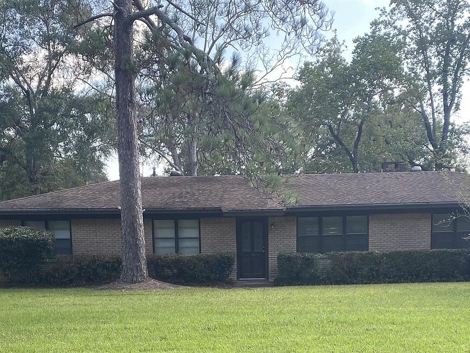 1st image of 115 McPherson Dr