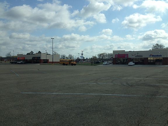 2nd image of Lot #2 Walmart Circle