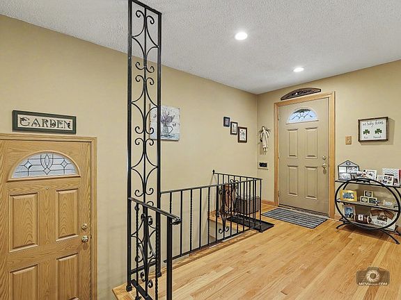 3rd image of 3843 W 107th Pl