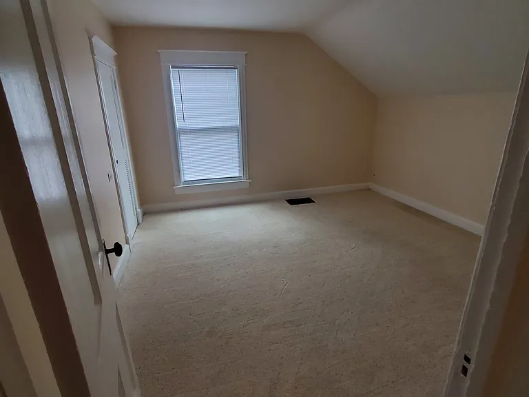 511 Olive St — Photo 22
