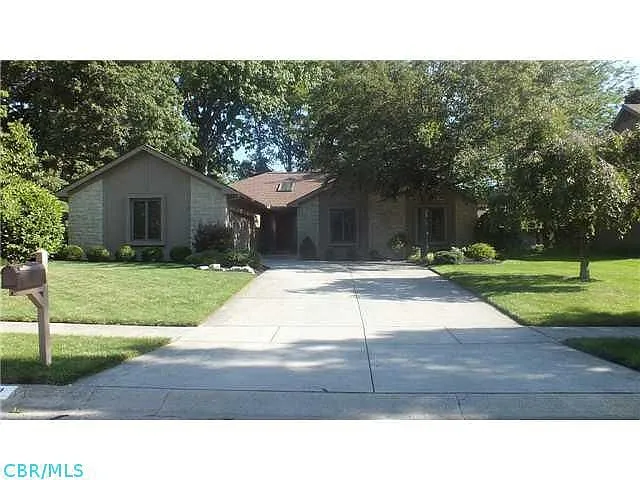 758 Gulf Stream Ct photo 1