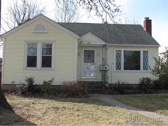 219 S Fillmore St photo 1
