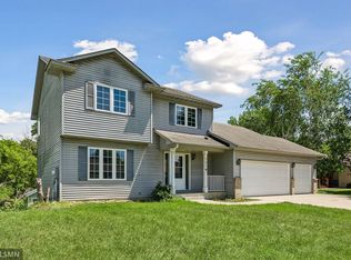 1216 Cuylle Bay, Faribault, MN 55021