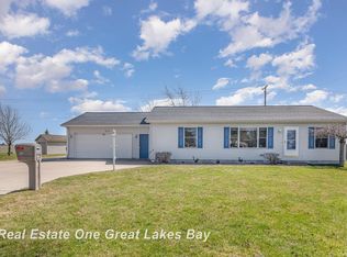 227 W Midland Rd, Auburn, MI 48611