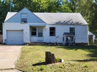 917 N 2nd St, Ponca City, OK 74601