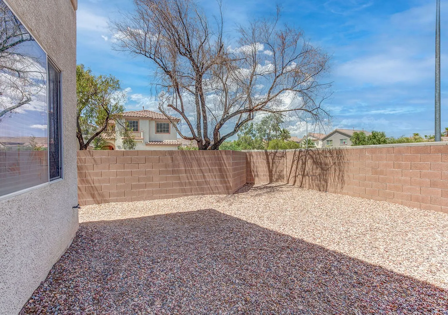 9548 Spring Blush Ave. — Photo 3