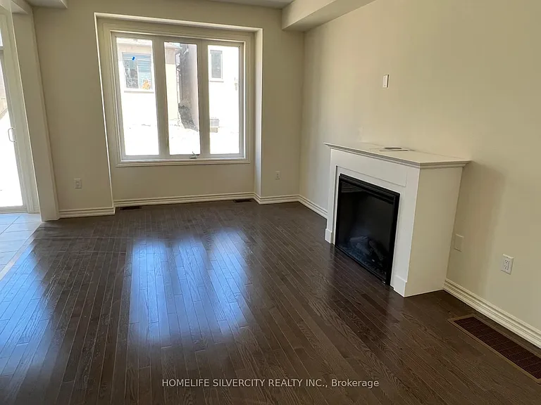 1224 Rexton Dr — Photo 7