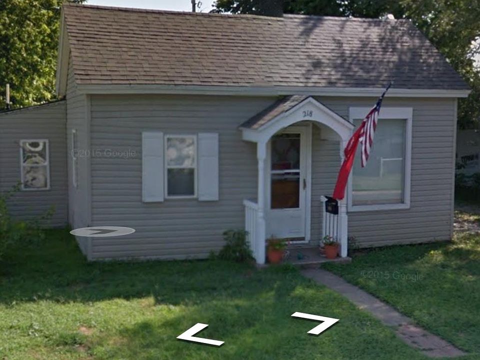 1st image of 218 Charlotte St