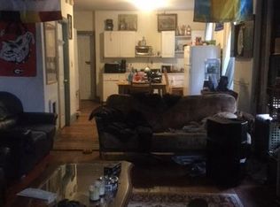 3408 Race St APT 1R, Philadelphia, PA 19104
