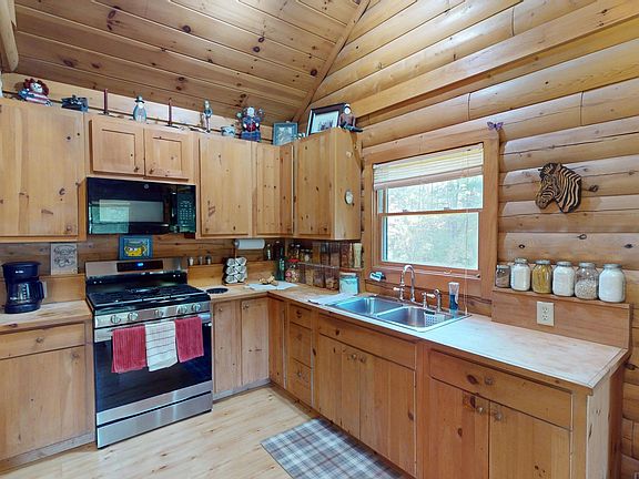 5th image of 149  West Tucker Ridge  Road
