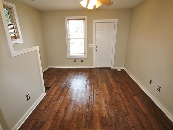 5th image of 2456 N Pearl St