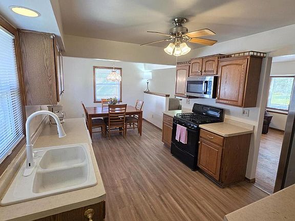 3rd image of 5632 S Melinda STREET