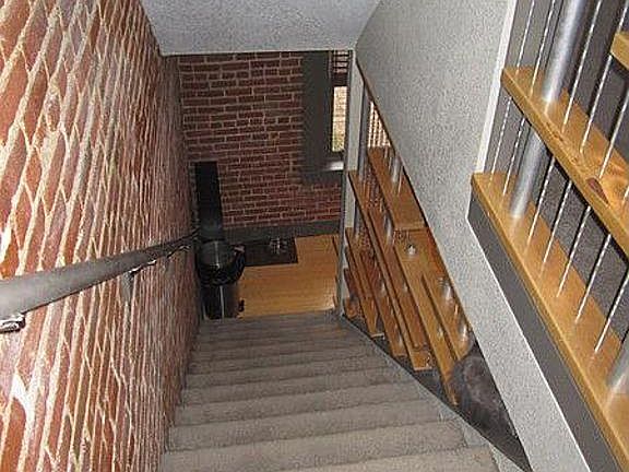 5th image of 232 North Broadway
