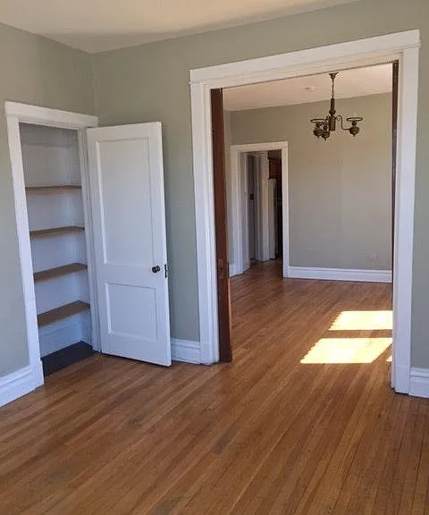 3601 N Ashland Ave — Photo 3