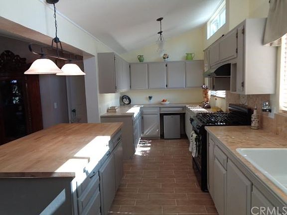 5th image of 2716 Blue Spruce Dr