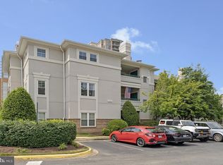 12001 Taliesin Pl APT 13, Reston, VA 20190