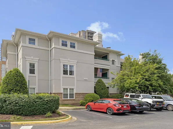 12001 Taliesin Pl APT 13, Reston, VA 20190