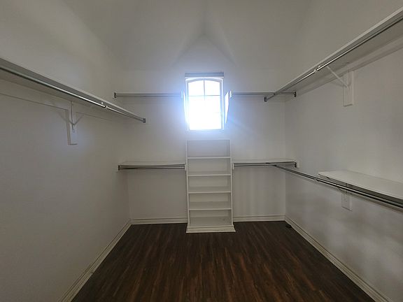 3rd image of 8432 Grand Canyon Dr