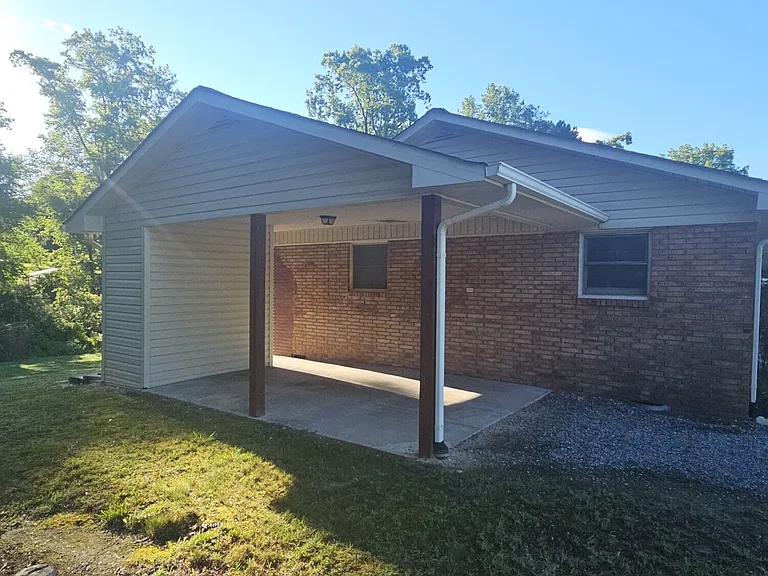 2250 Brookwood Rd — Photo 15
