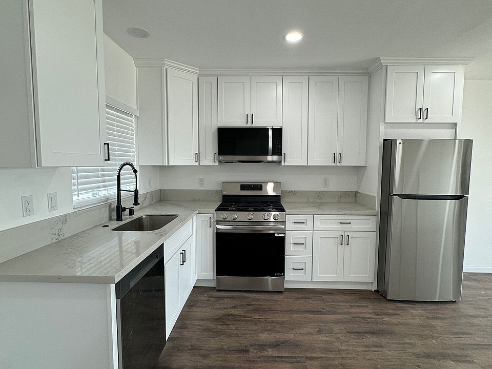 1st image of 340 S El Camino Real Unit C