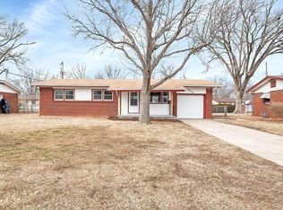 2729 S Martinson Ave, Wichita, KS 67217