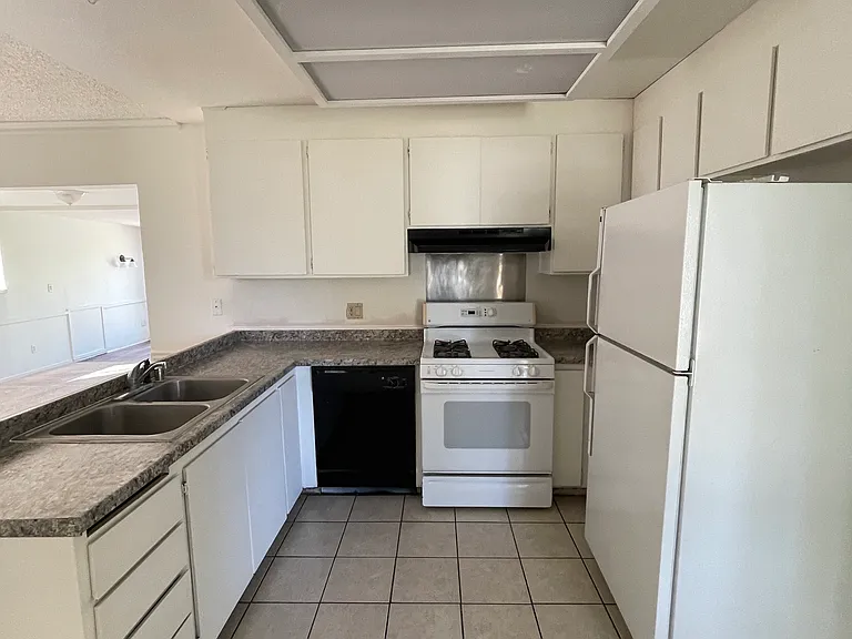 5649 Vista Oak Way — Photo 19