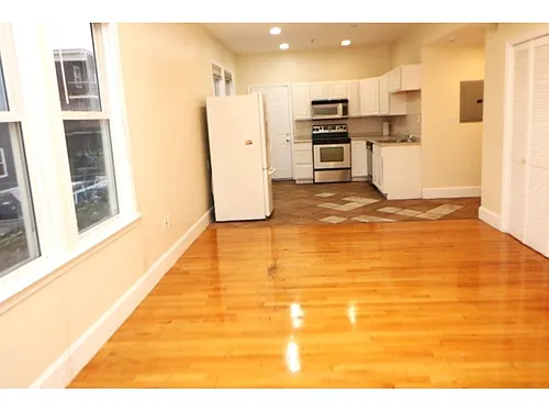 14 Estella St Photo 1