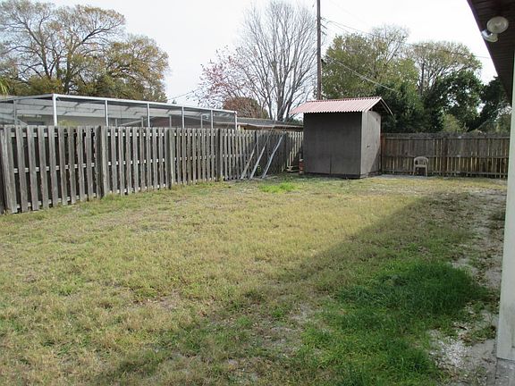 2nd image of 980 Glenda Dr