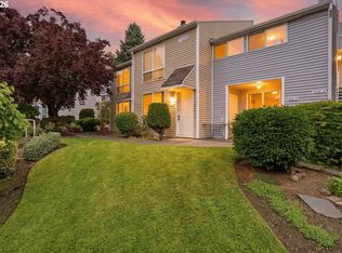 7006 NE 43rd St APT C, Vancouver, WA 98661