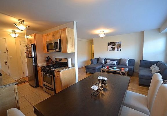 5th image of 125-10 Queens Blvd #201