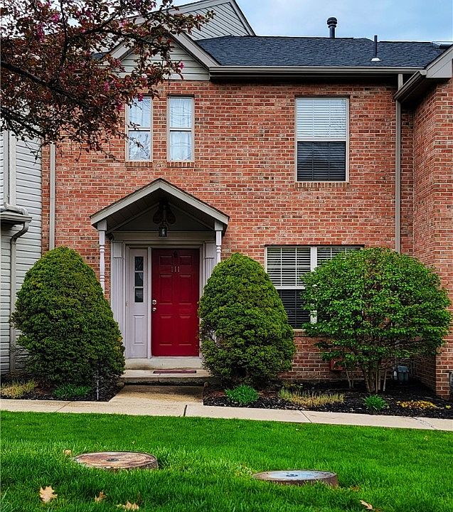 1st image of 111 Baywood Ave