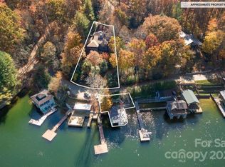 1159 S Lake Summit Rd, Saluda, NC 28773