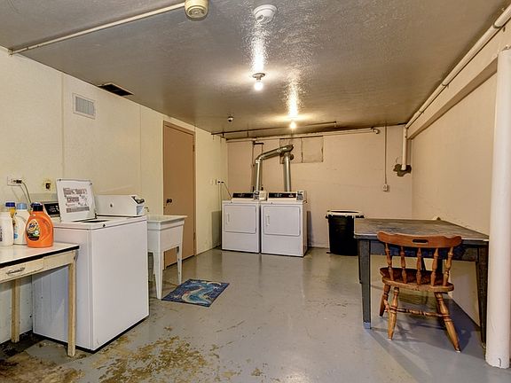 3rd image of 2101 Speed Ave APT 10