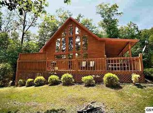 2028 Abbey Lane Way, Sevierville, TN 37862