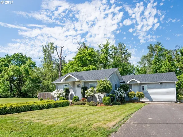 23532 Peoria Rd, Harrisburg, OR 97446