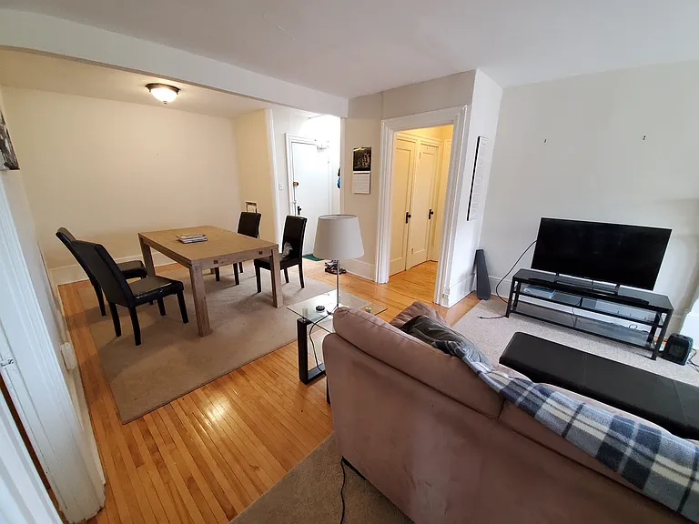 174 Earl St #8 — Photo 20