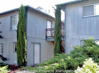 335 Leslie St APT 7, Ukiah, CA 95482