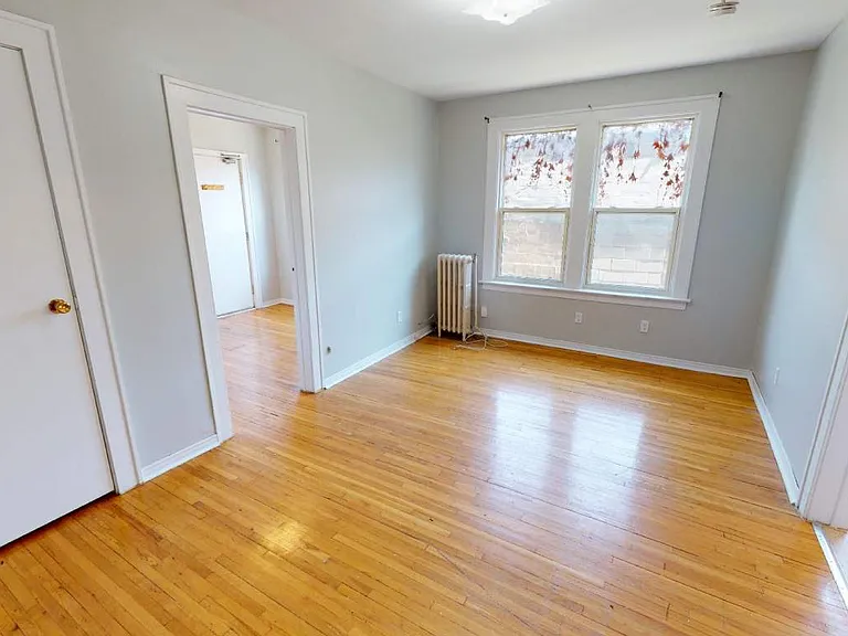 854 Ottawa St #1 — Photo 3