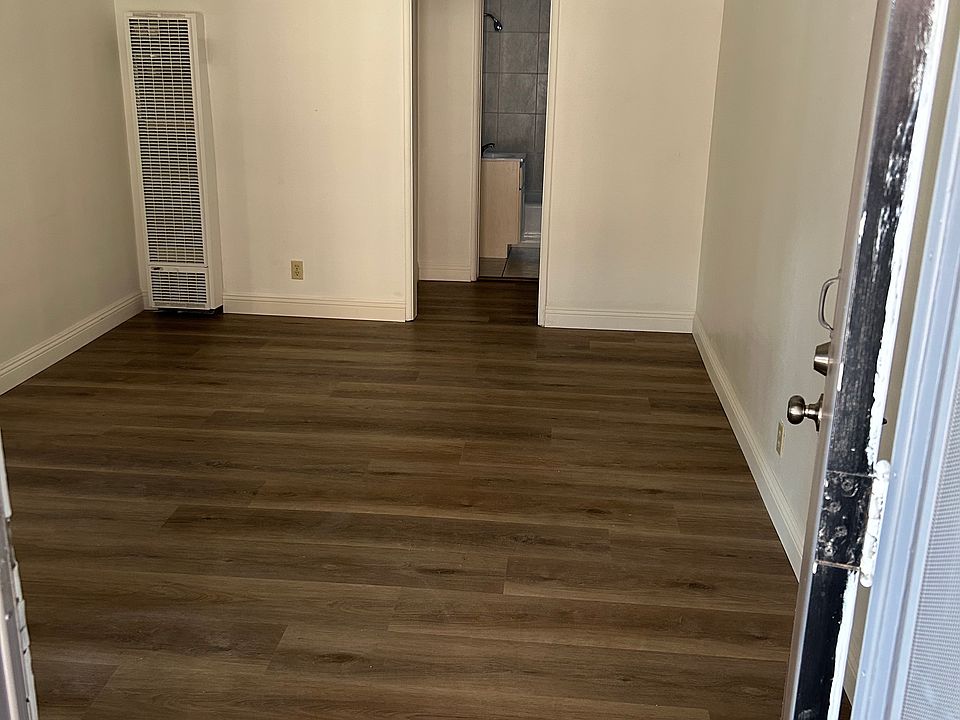 1st image of 5716 Laurel Canyon Blvd APT 3