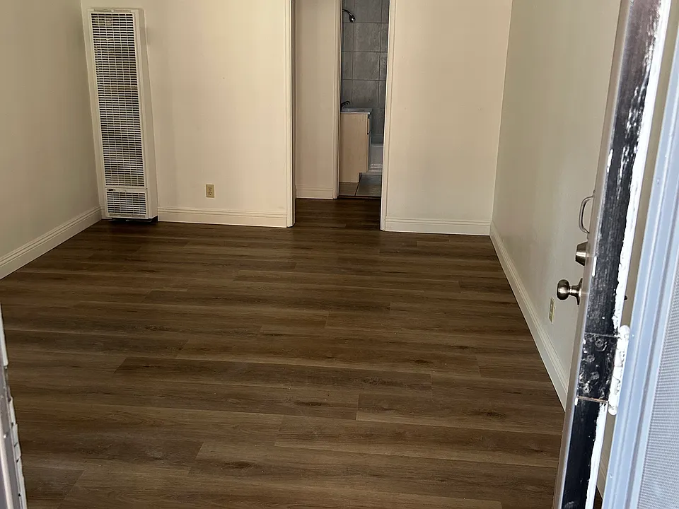 5716 Laurel Canyon Blvd #3