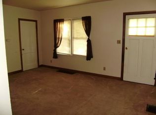2302 Washington Ave, Point Pleasant, WV 25550
