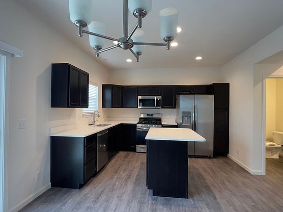 4th image of 6056 Shale Crescent Dr