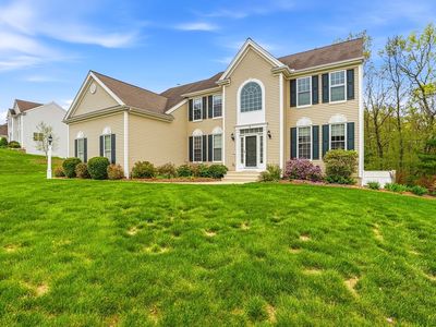 11 Howarth Dr, Upton, MA, 01568