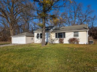 480 Grand Ave, Lake Zurich, IL 60047