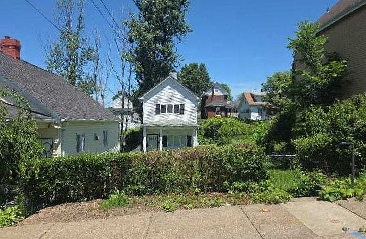 1st image of 1435 Walnut Ave