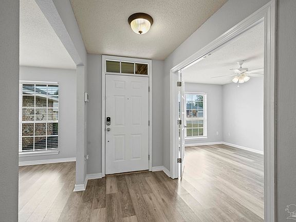 2nd image of 4669 Thousand Oaks Blvd
