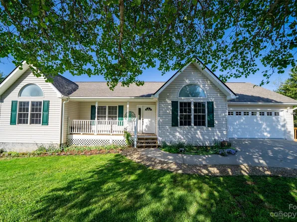 102 Ridge Brook Dr, Weaverville, NC 28787